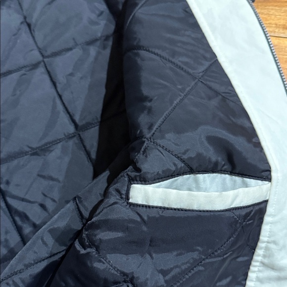 Perry Ellis Bomber Jacket - Picture 6 of 8